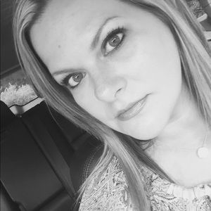 Meet your Posher, Lea Ann